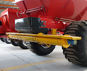 2FGB-YJ系列后絞龍式撒肥機(jī)