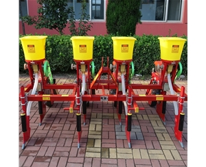 4行玉米播種機(jī)